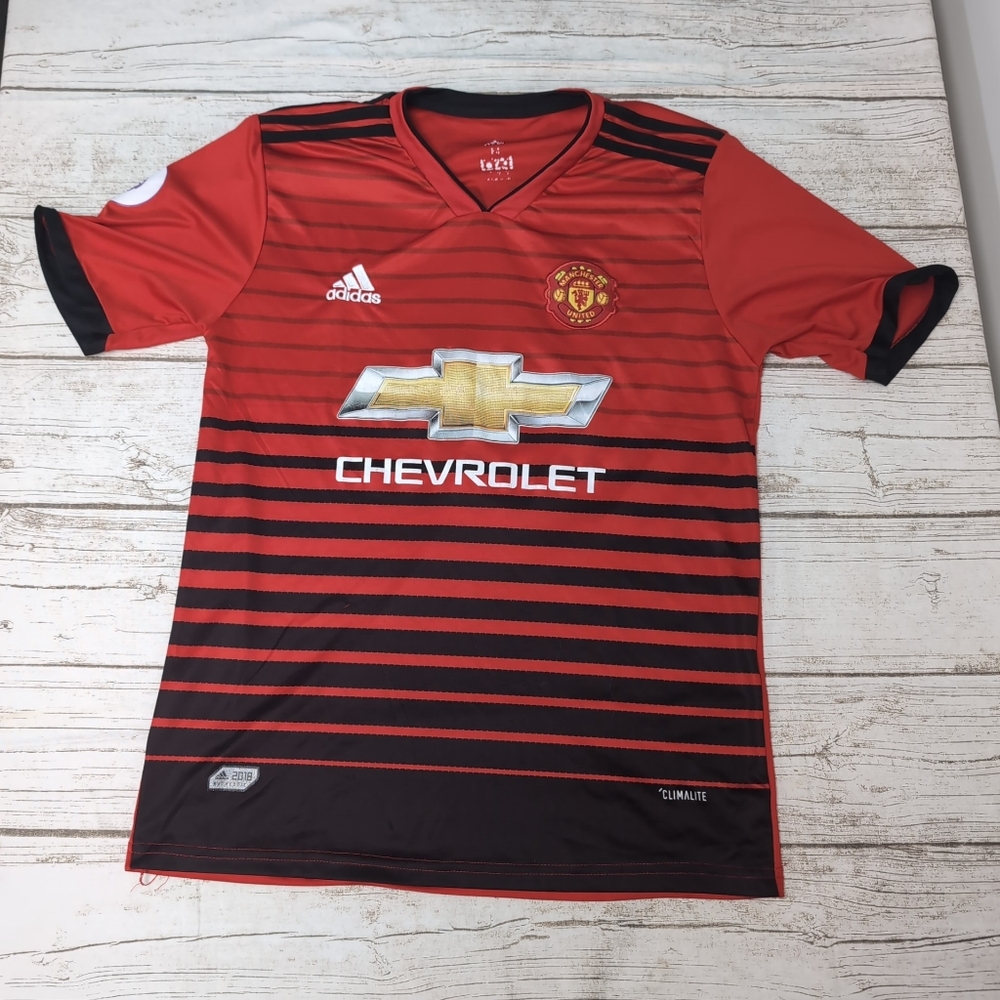 Adidas Manchester United Chevrolet Red And Black Striped Soccer Shirt Size  Lm
